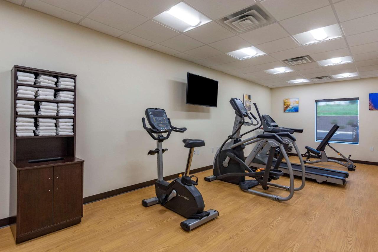 Comfort Inn & Suites Charlottesville Kültér fotó